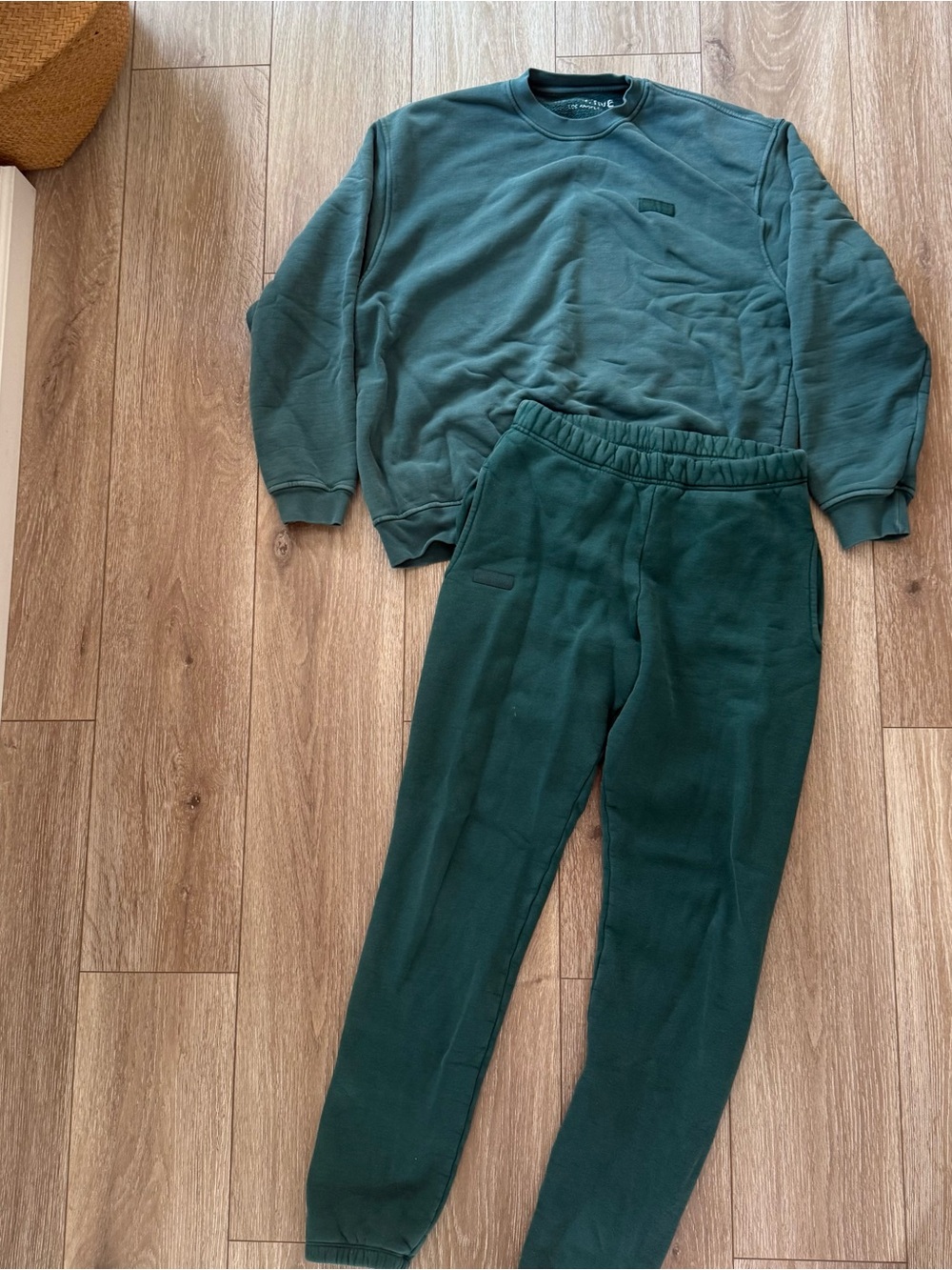 SET Active Oversized Crewneck and Sweatpants in Mojito - Picture 1 of 5